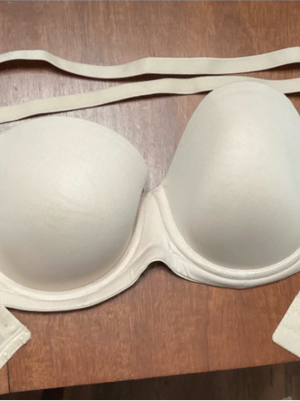 Wacoal Strapless Smooth T-Shirt Bra in Ivory/Cream